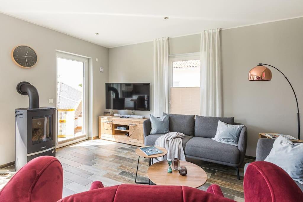 5 Sterne-Ferienhaus Eisvogel Am See Mit Sauna Und Kamin Krakow am See Extérieur photo