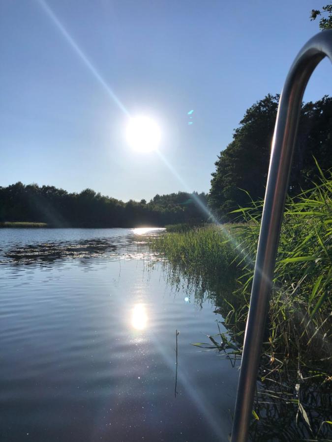 5 Sterne-Ferienhaus Eisvogel Am See Mit Sauna Und Kamin Krakow am See Extérieur photo