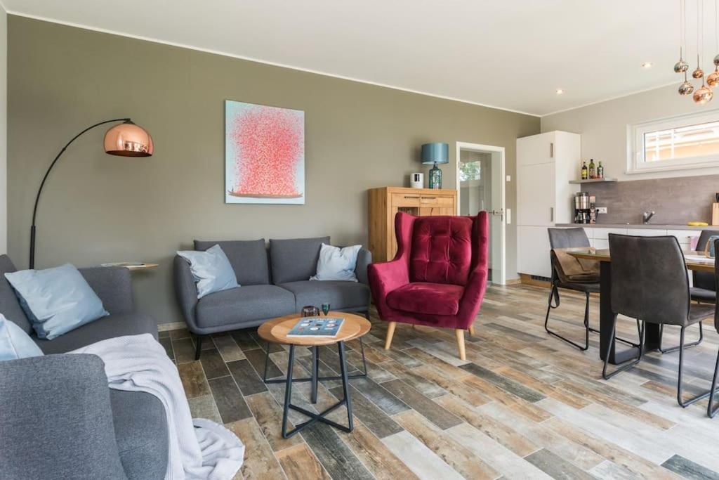 5 Sterne-Ferienhaus Eisvogel Am See Mit Sauna Und Kamin Krakow am See Extérieur photo