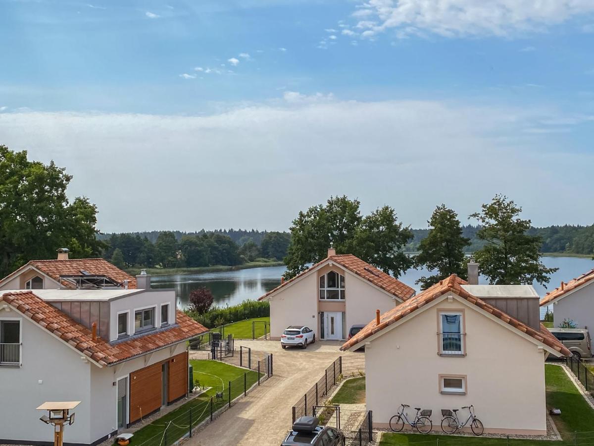 5 Sterne-Ferienhaus Eisvogel Am See Mit Sauna Und Kamin Krakow am See Extérieur photo